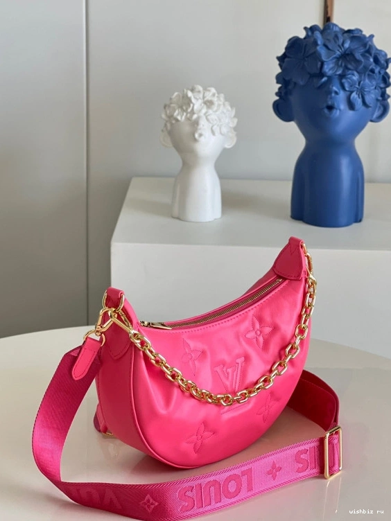 WIS LOUIS OVER VUITTON THE MOON 0118